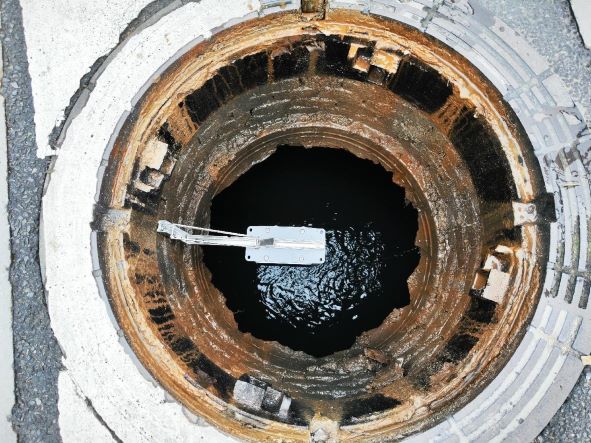 建邺区水位检测井